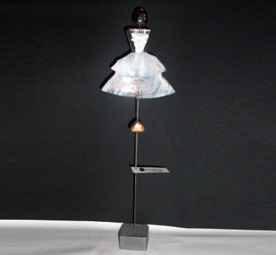 Glassfigur brud (tilhører feier med stett)